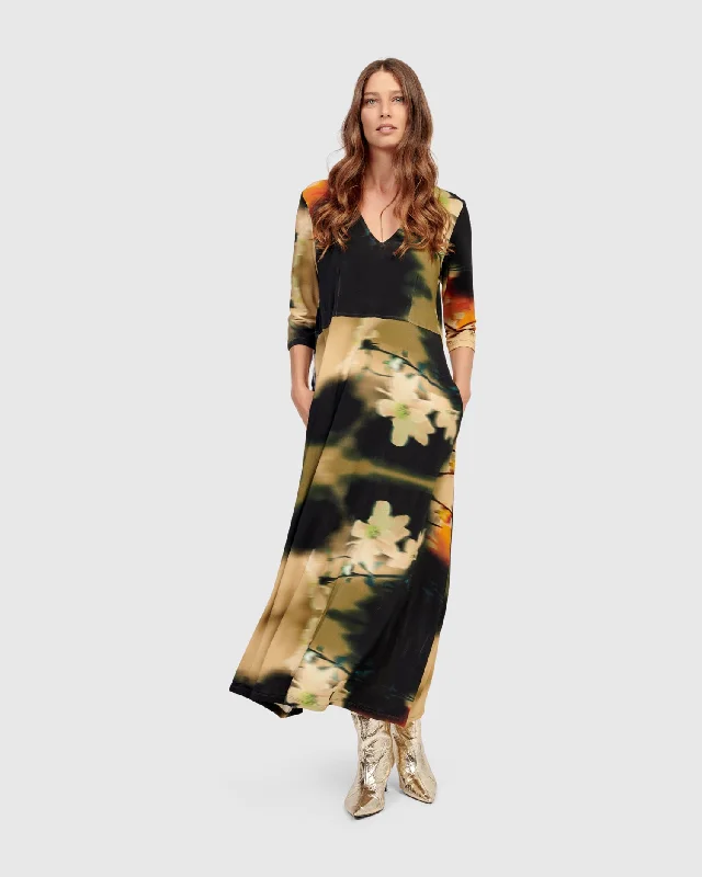 maxi dresses with keyhole backsCosmopolitan Maxi Dress, Floral