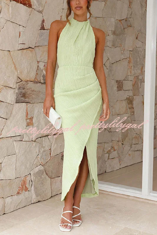 maxi dresses for formal eventsZephyr Pleated Textured Fabric Halter Neck Backless Slit Maxi Dress