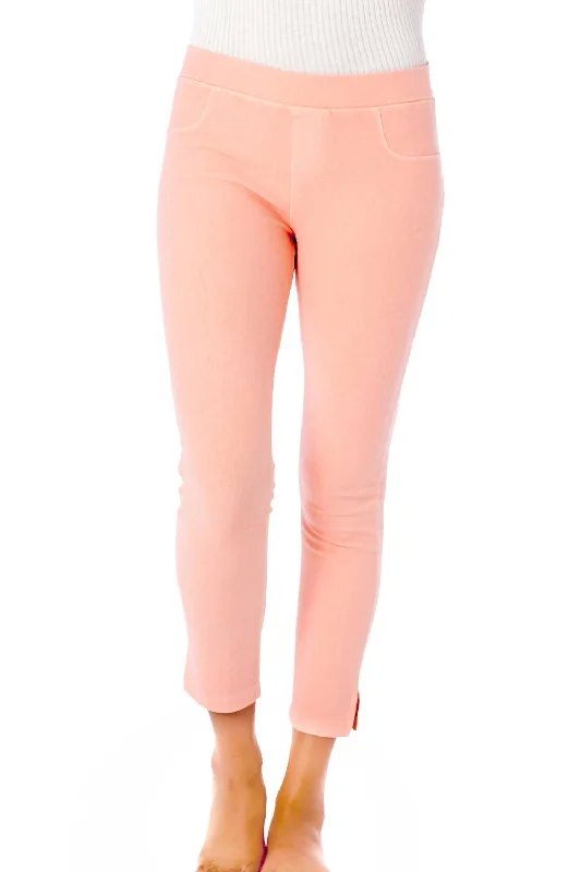 women's plus-size pantsCapri Jeggings In Peach